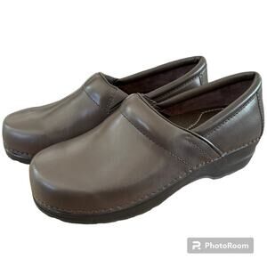 L.L.Bean Womens Classic Brown Leather Nurse Comfort Working Casual Clogs 8 M